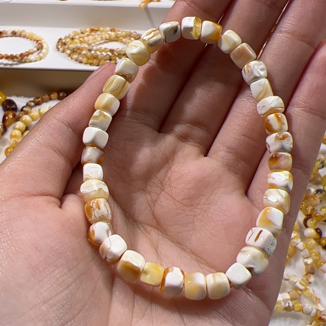 琥珀未镶嵌珠宝奇石沁色方糖手串