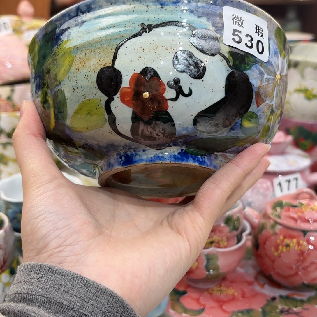 瓷片兔兔哈哈啦哈哈哈