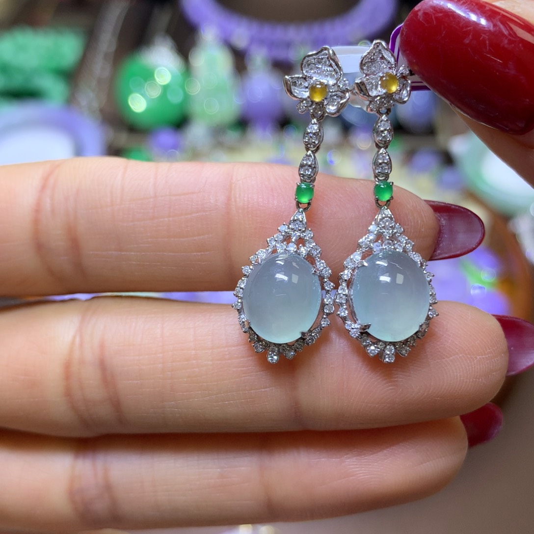 【闪购商品】翡翠颈饰18K金镶嵌翡翠