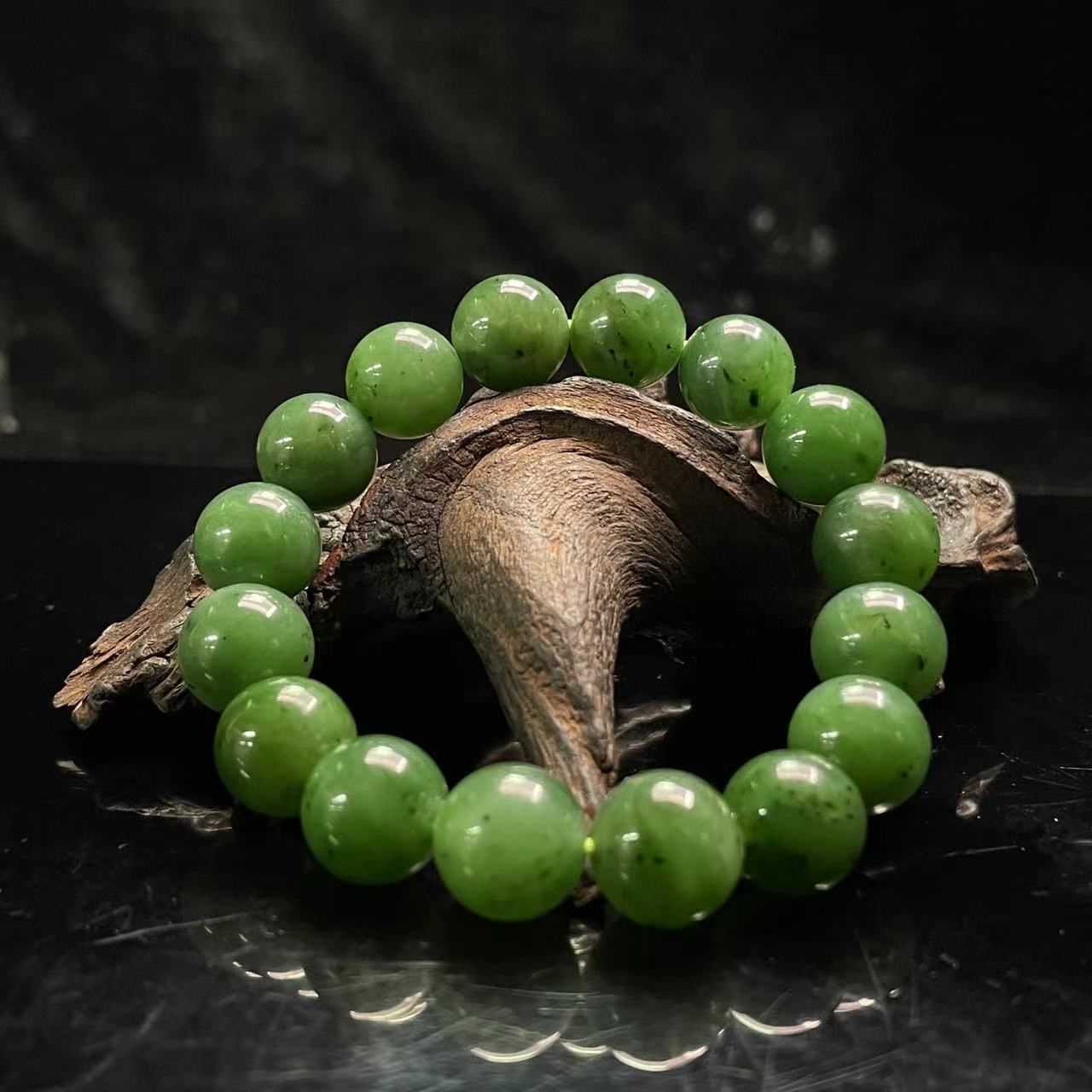 A322 和田玉手串 XK332810