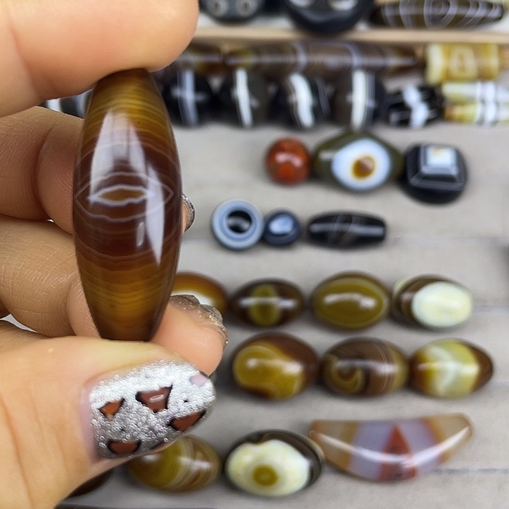 闲***人玛瑙/玉髓散珠用户