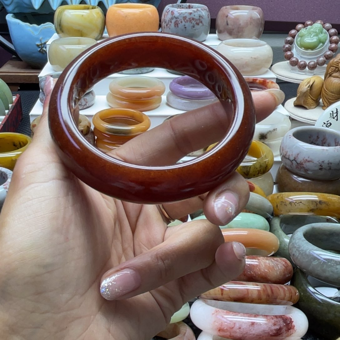 七***夕石英岩玉手镯未镶嵌