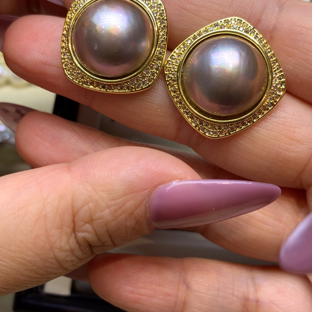 耳饰拼合珍珠（马贝珠）未镶嵌