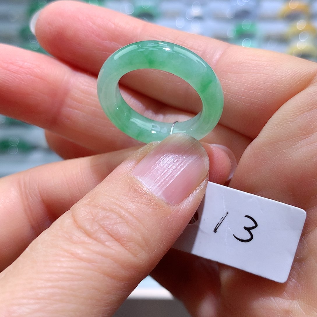 翡翠戒指未镶嵌13号