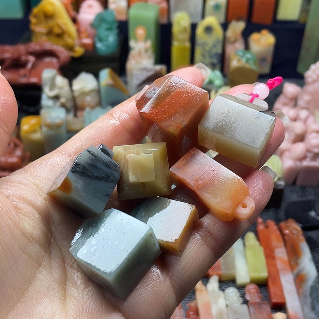 昌化石印石如意钮