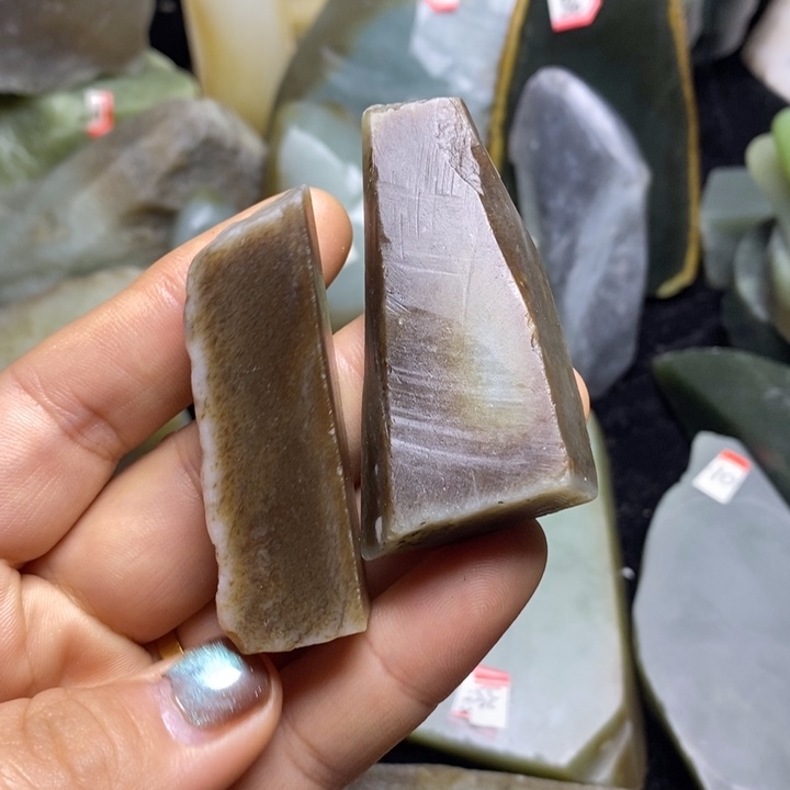 和田玉（糖玉）未镶嵌挂件