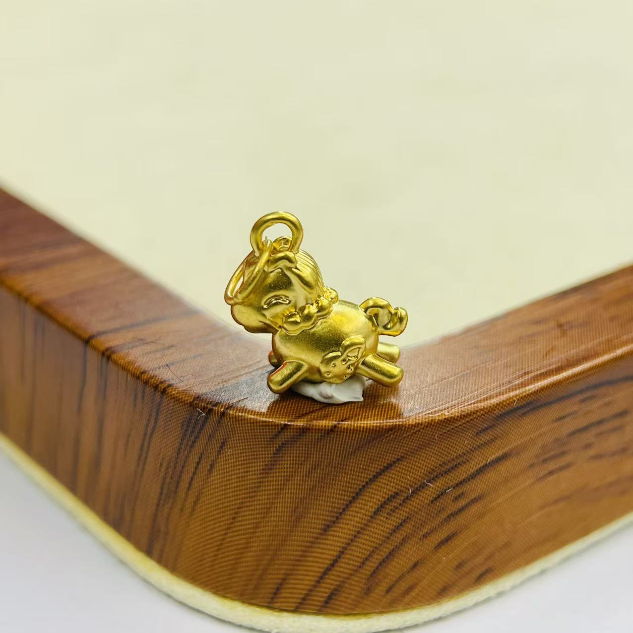 金祥顺黄金足金999马踏飞燕提溜DP2735