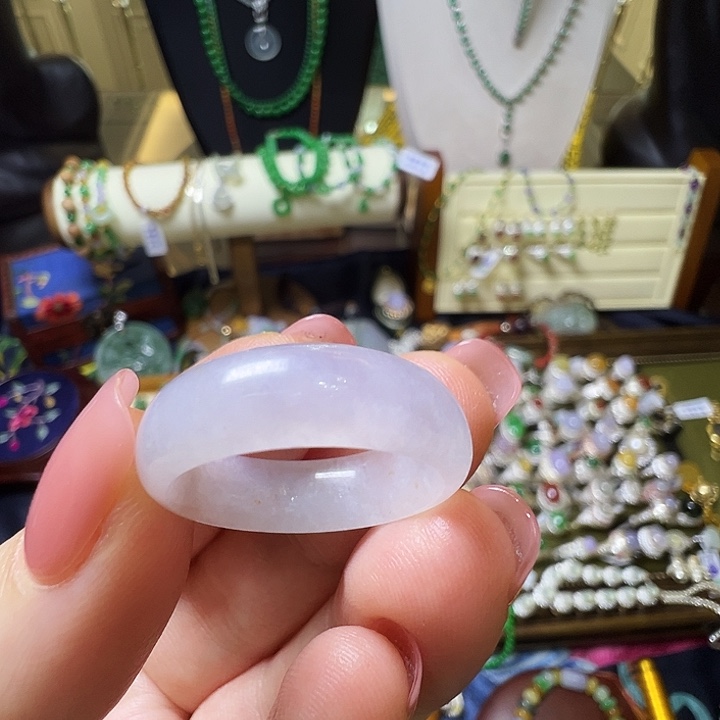 翡翠未镶嵌戒指天然A货缅甸翡翠戒指
