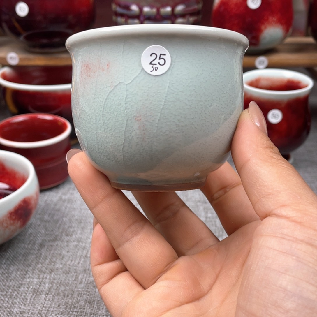 瓷片纯手工制作…………