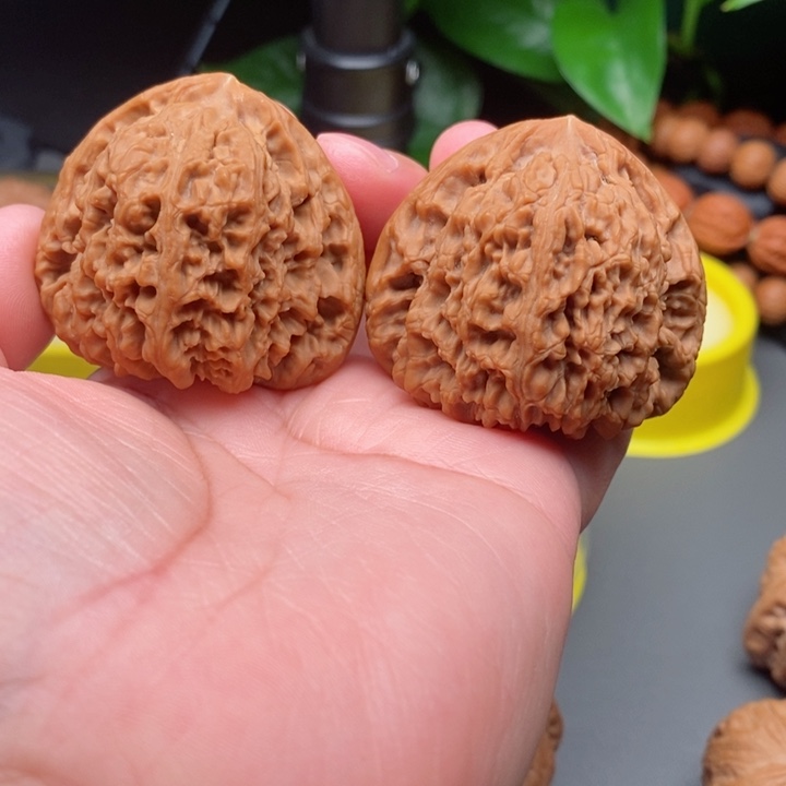 吊坠文玩核桃三角疆