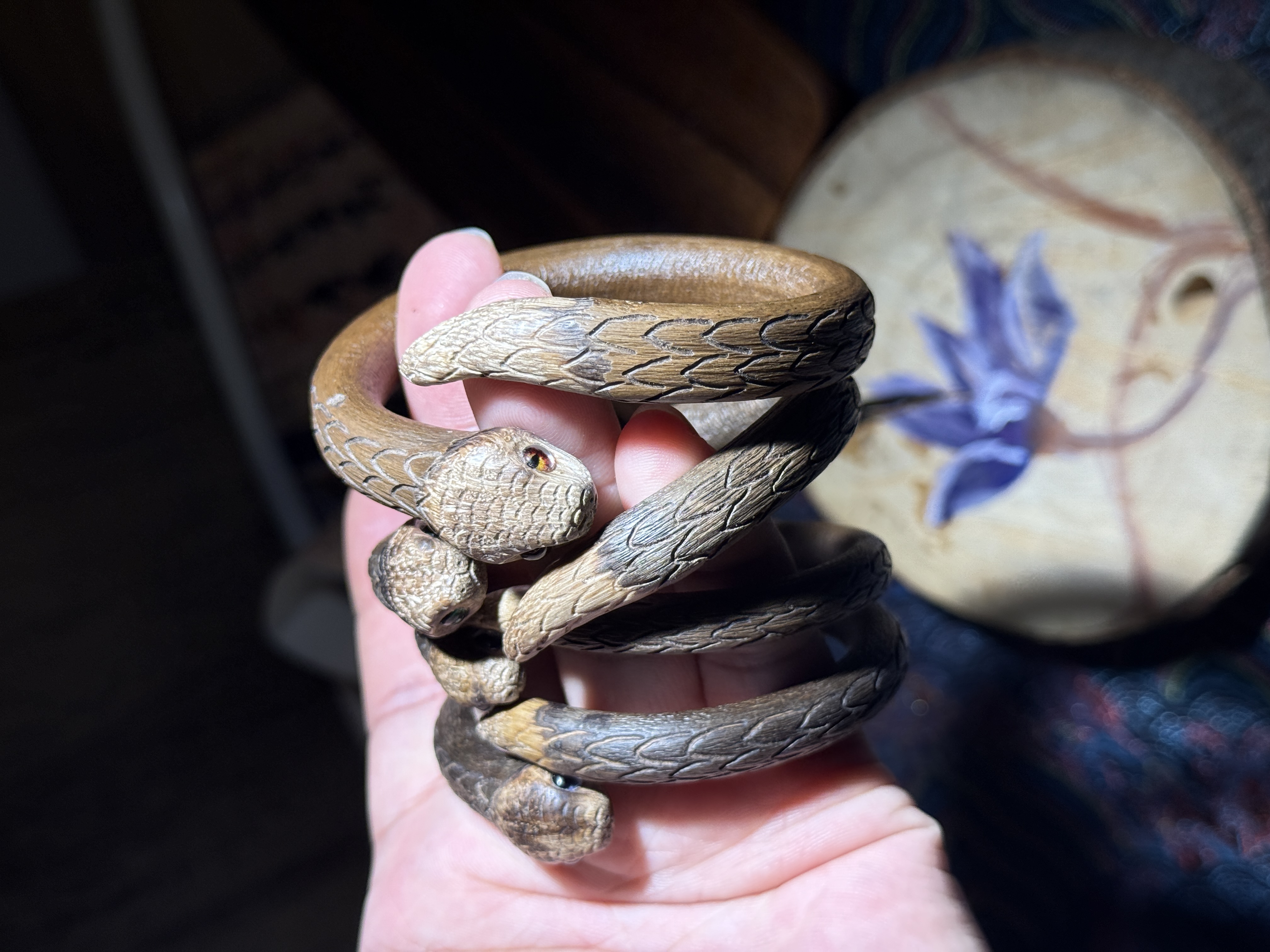 非金属木质手镯 牛油果蛇镯 牛油果藤手工雕刻动物