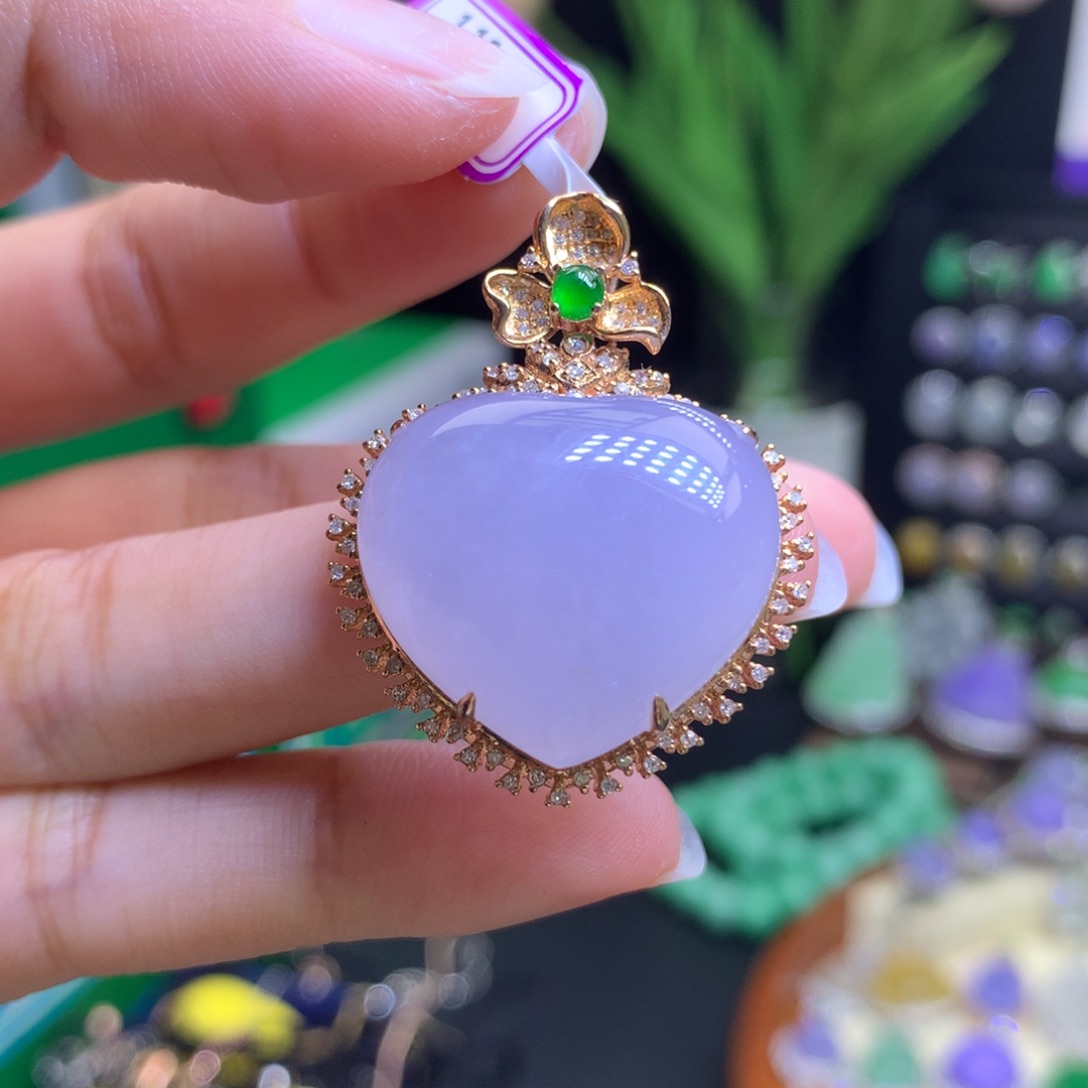 【闪购商品】翡翠颈饰18K金镶嵌翡翠