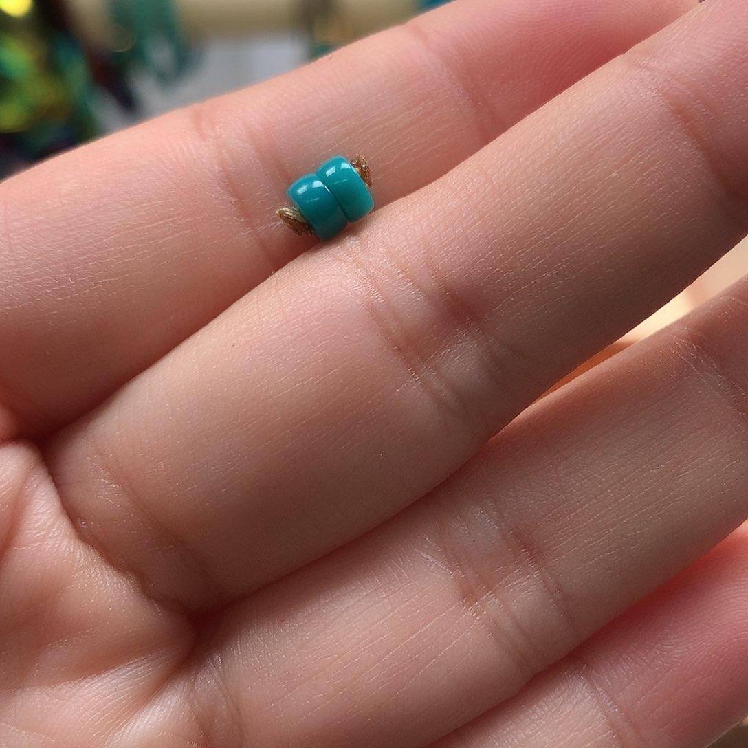 绿松石配饰未镶嵌