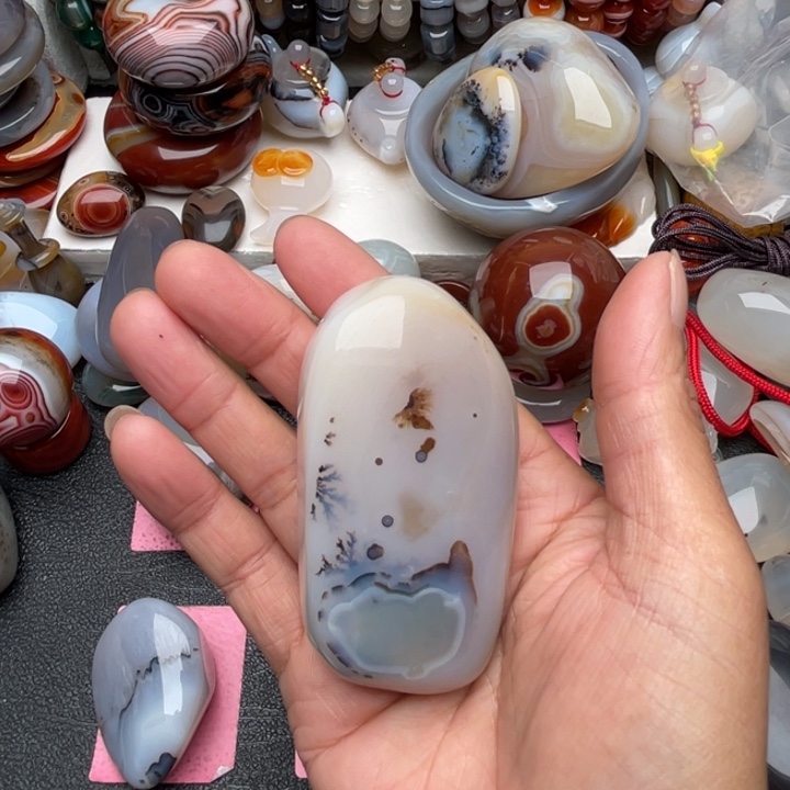 R***～玛瑙/玉髓未镶嵌玉髓马达加斯加玉髓玛瑙