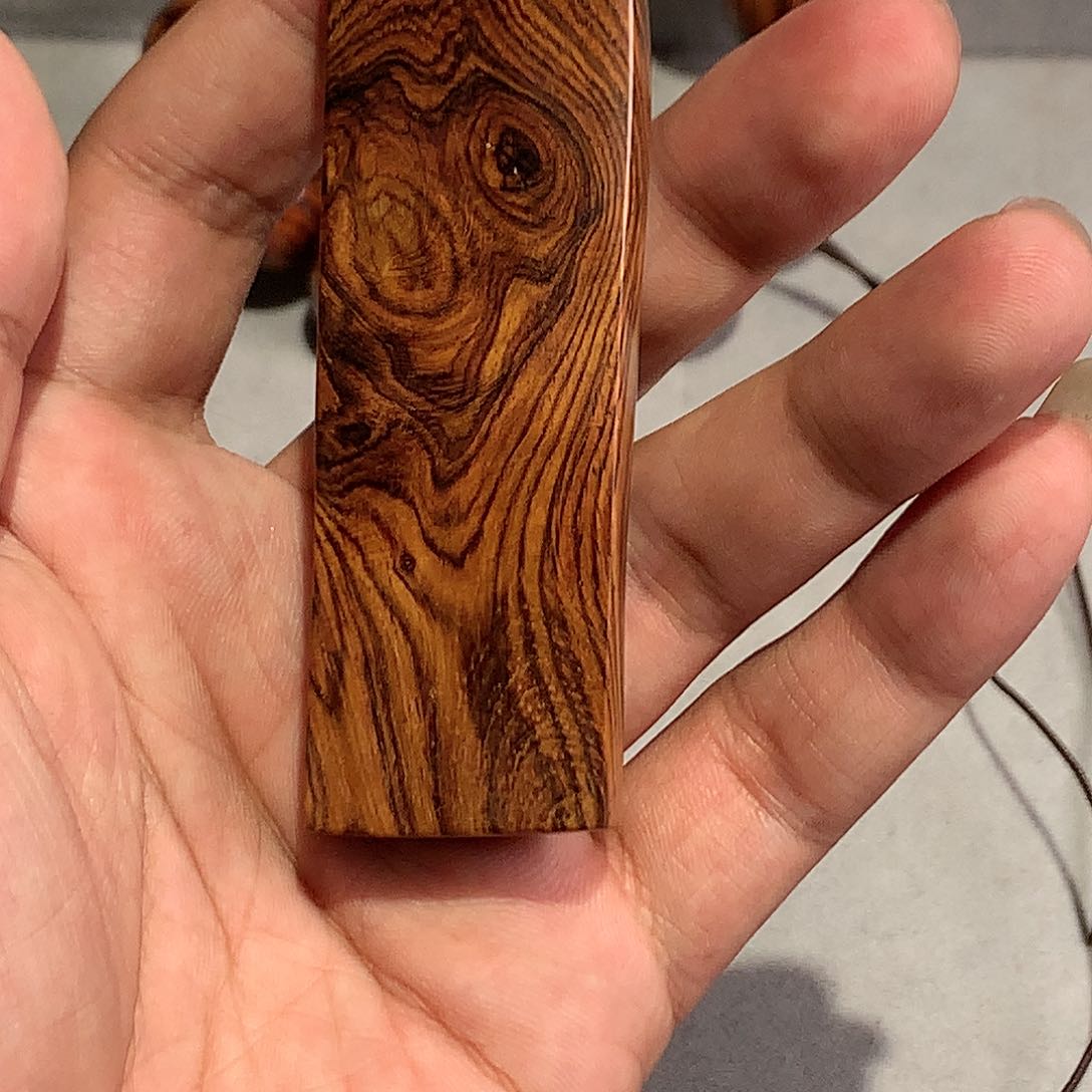 【闪购商品】黄花梨/降香黄檀风***向