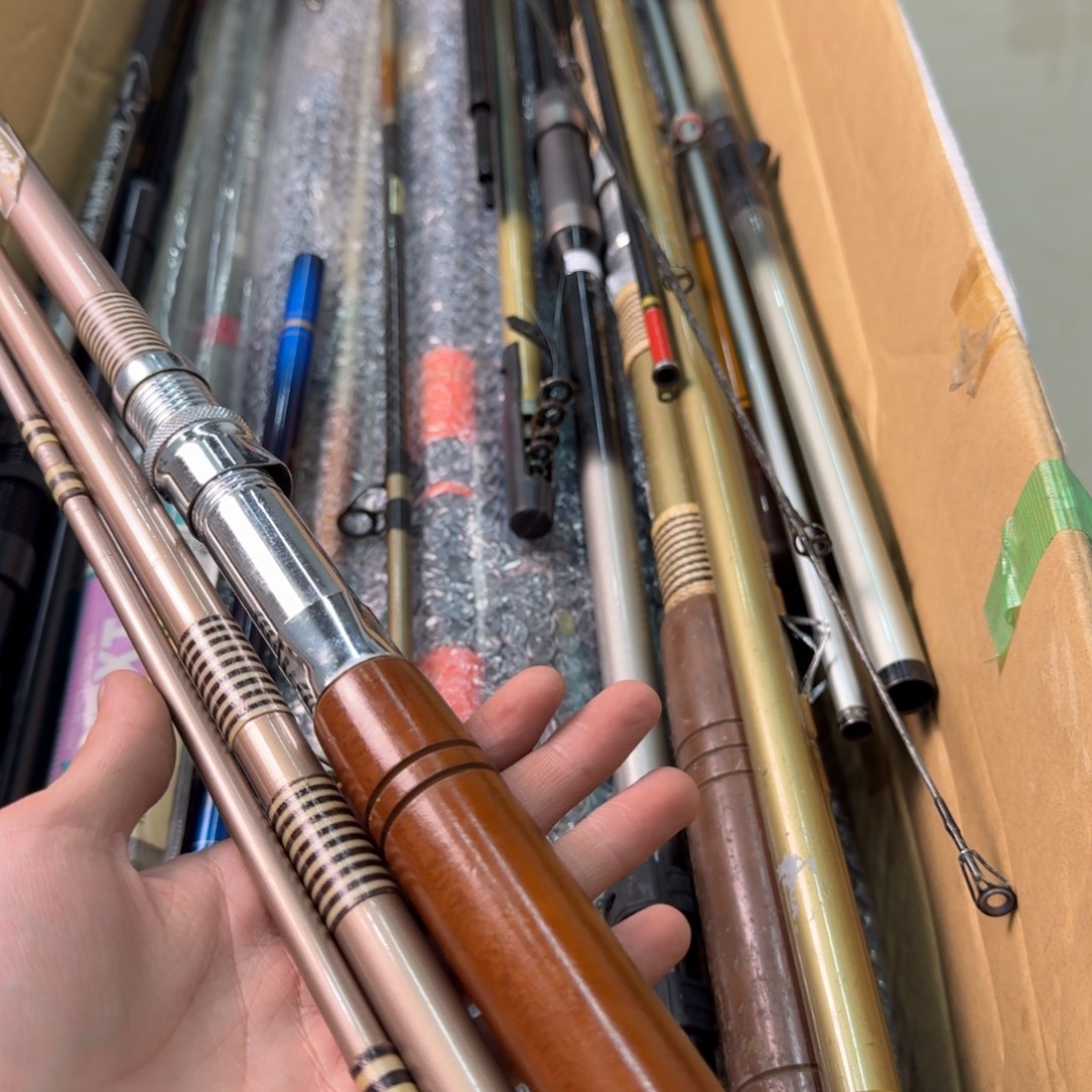 一***步钓鱼竿孤品微瑕疵