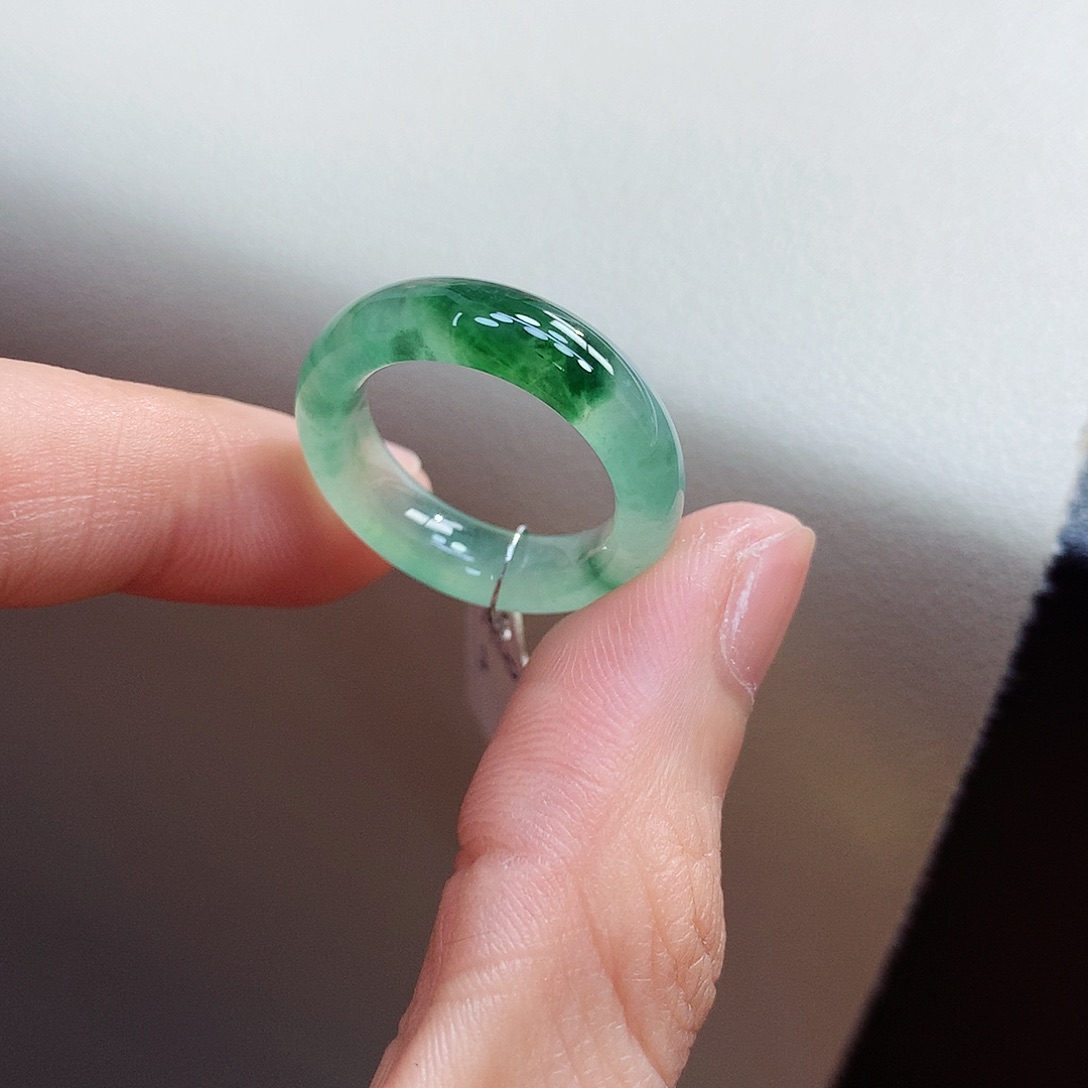 翡翠戒指未镶嵌13号