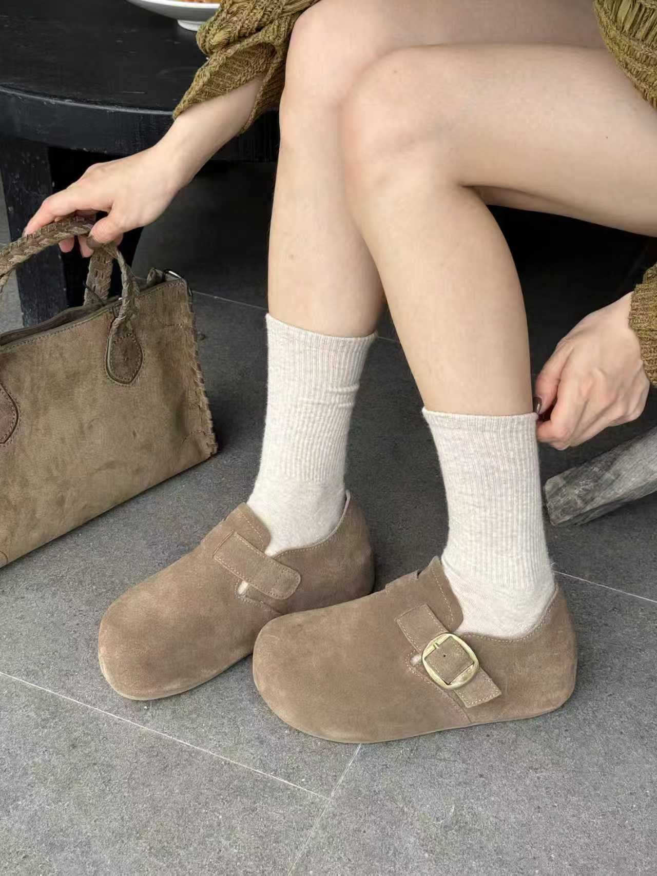 YIPU壹铺秋季厚底扣带勃肯鞋舒适百搭单鞋反绒真皮女鞋子