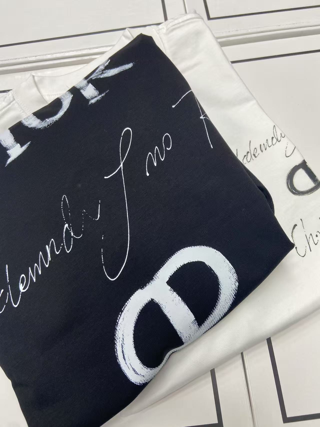 【14号链接】*迪迪手绘字母* 夏季重磅潮牌手绘字母宽松T恤255