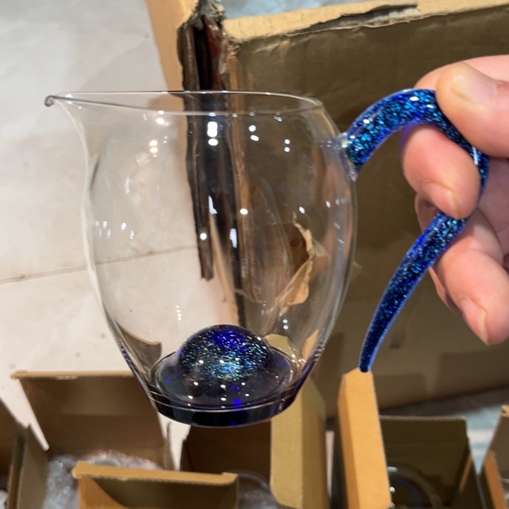 斑阑金星空珠。            