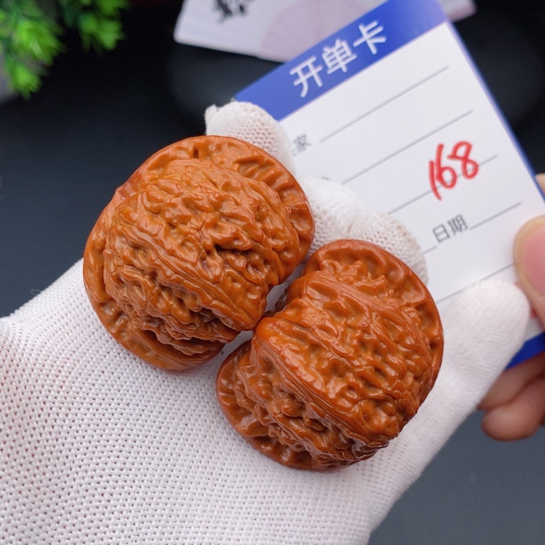 文玩核桃把件45球白168