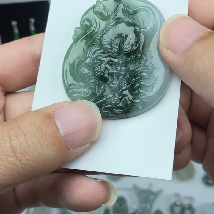 翡翠颈饰未镶嵌00000034