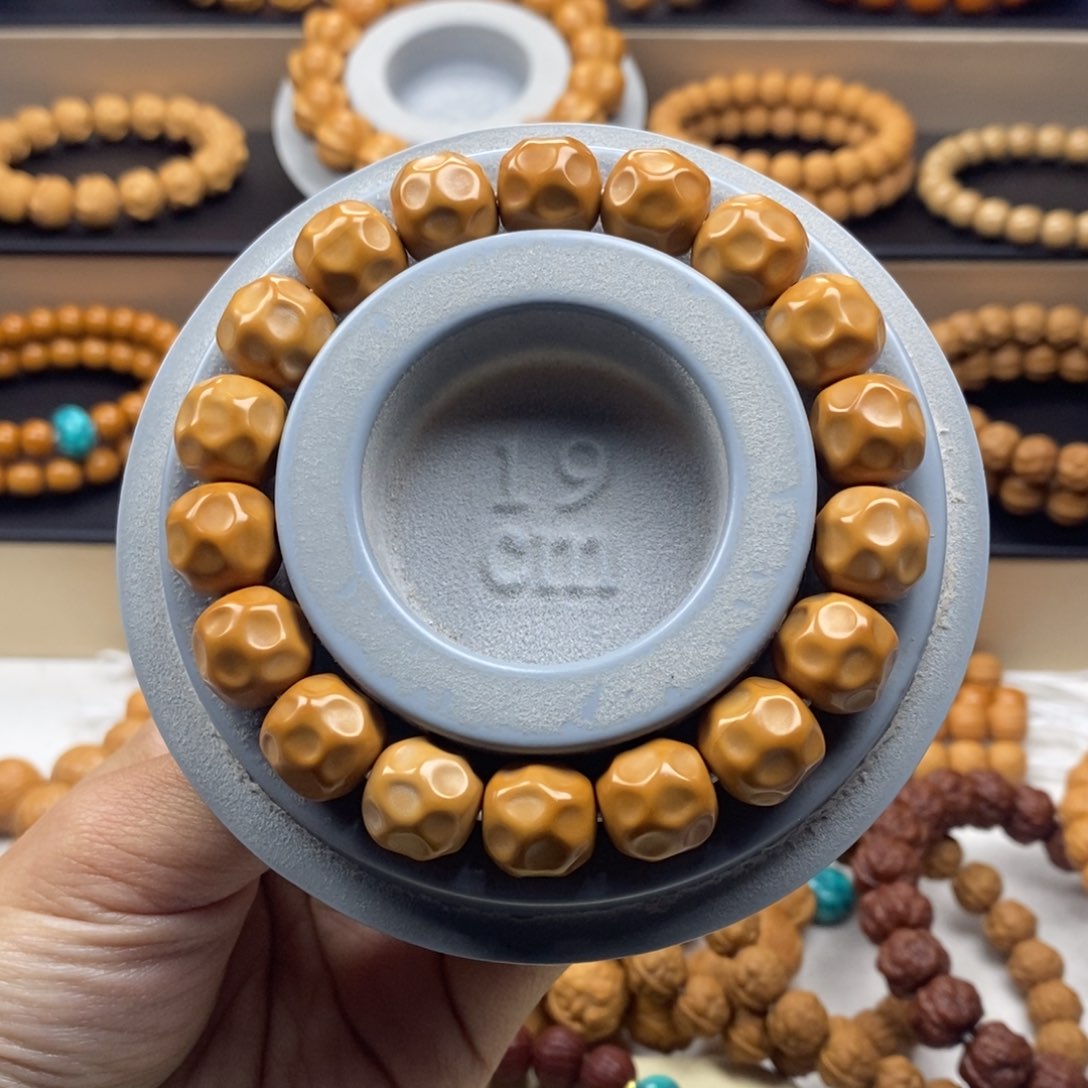 猴头核桃手串奶酪13mm