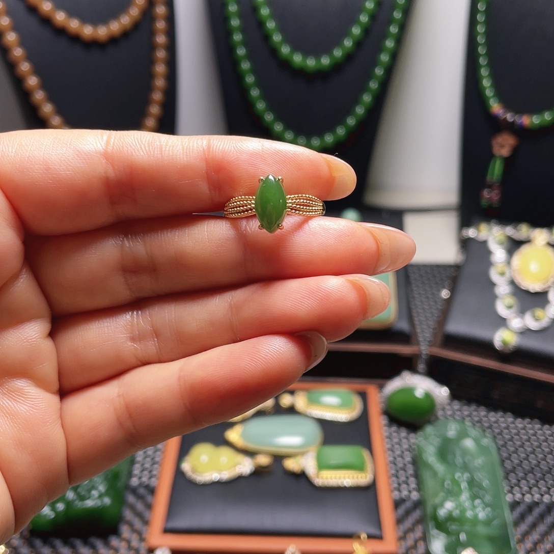 和田玉银S925镶嵌戒指