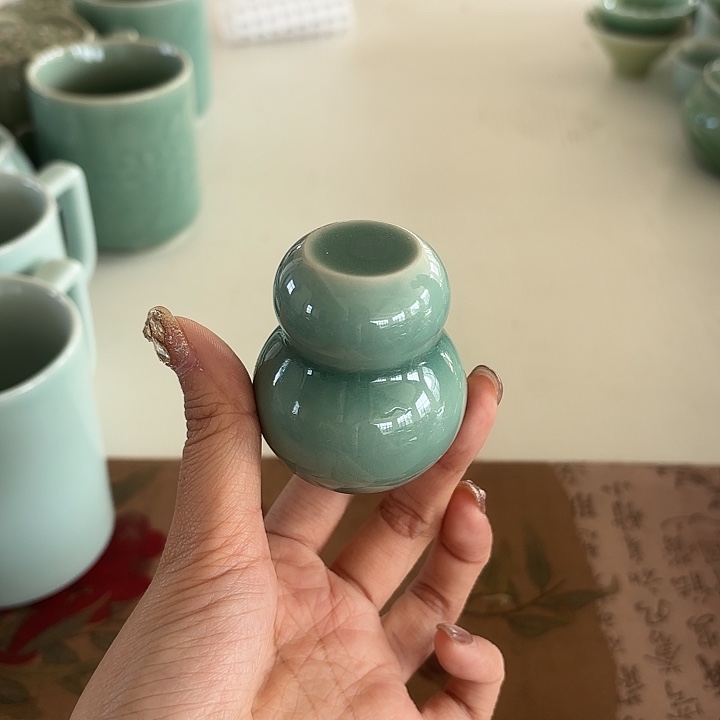 龙泉云间青瓷小米茶器
