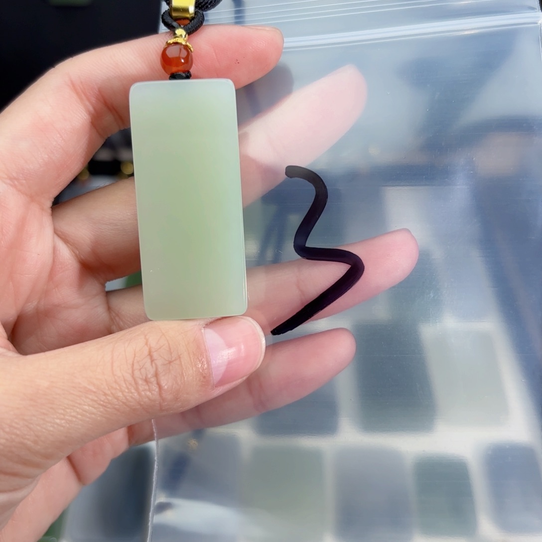 和田玉随形未镶嵌爱****风