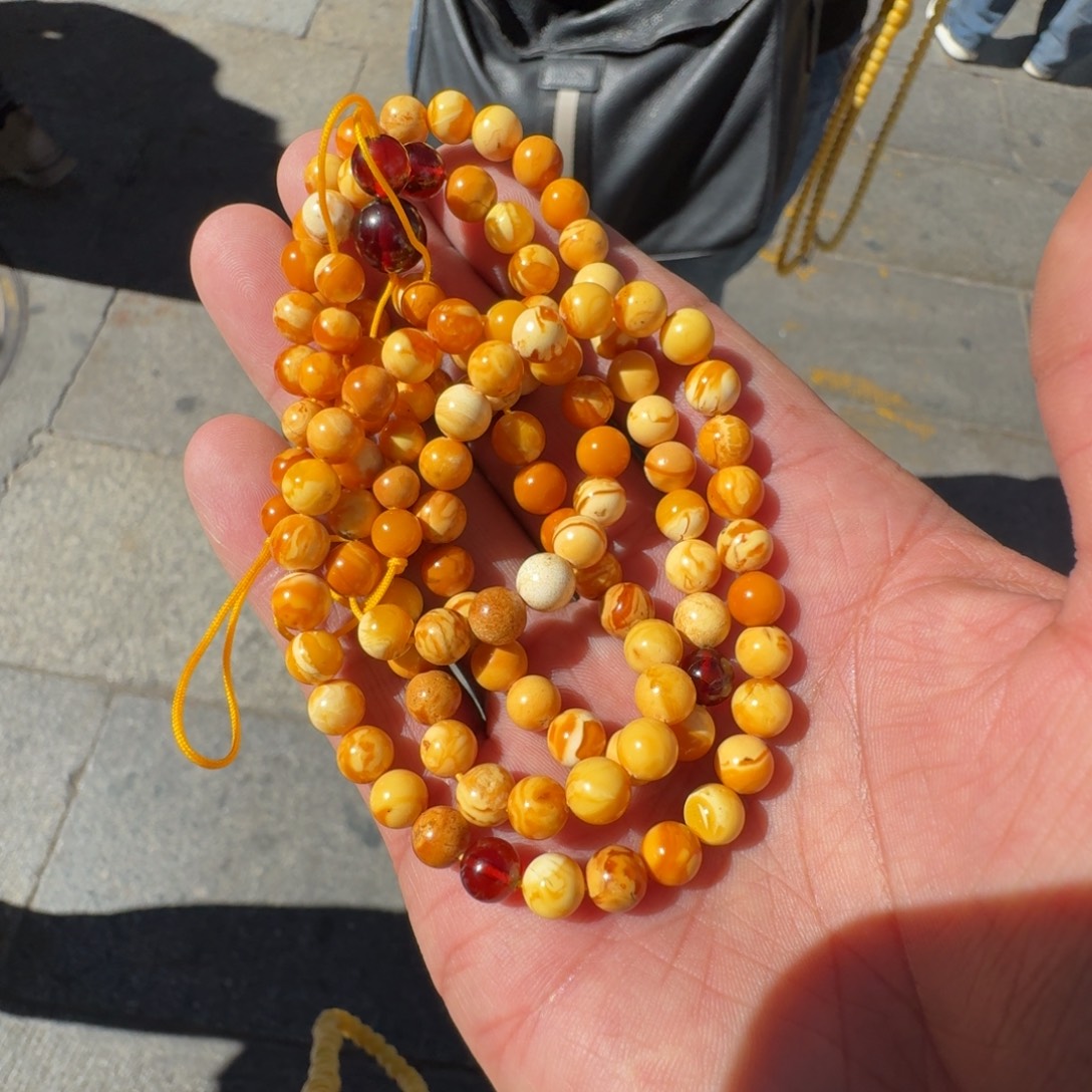 蜜蜡未镶嵌颈饰蜜蜡