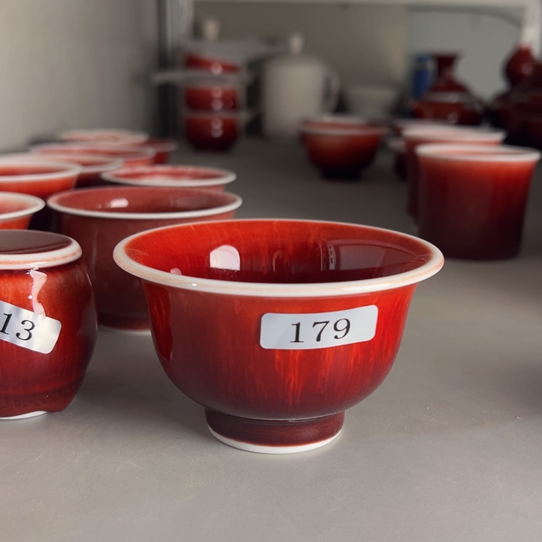 陶景德镇陶瓷郎红微瑕