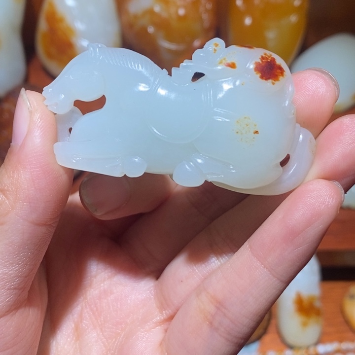 ಇ***️和田玉未镶嵌颈饰