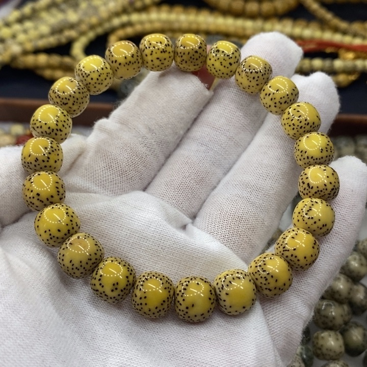 【闪购商品】星月菩提手串原生态鸡油黄