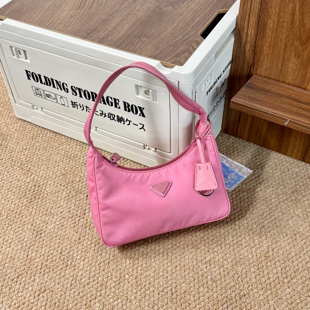 95新 Prada/普拉达 CC/普拉达 单肩包