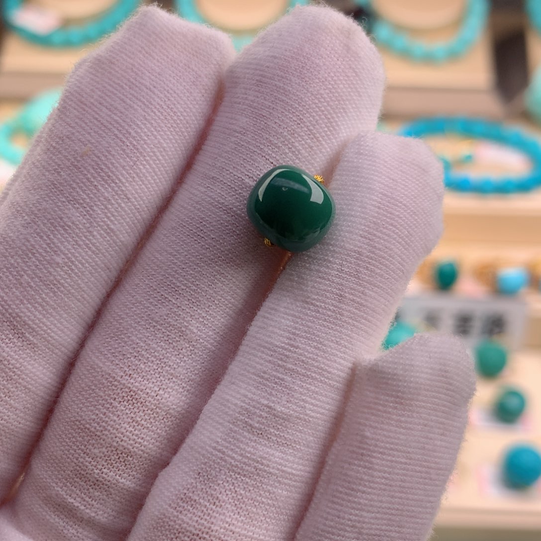 绿松石珠宝奇石未镶嵌9.6