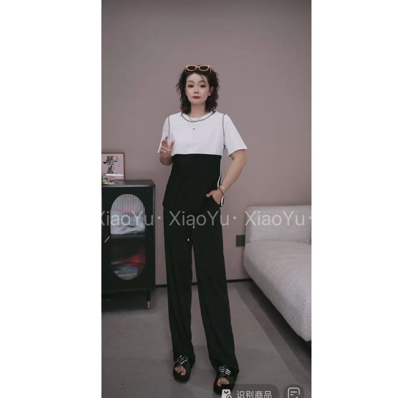 【No退换】瑕疵品 欧货【超显瘦 黑白短袖T恤】UP 90