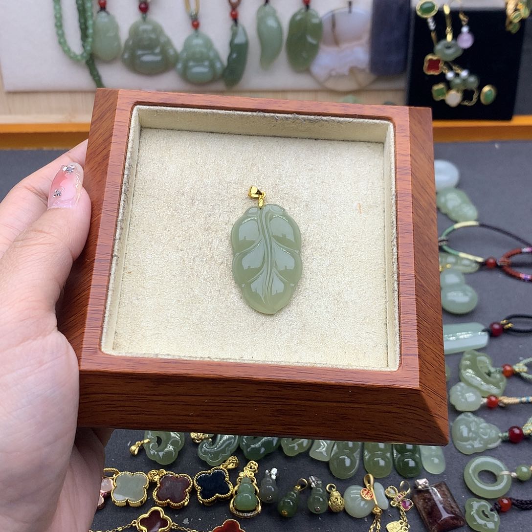 和田玉吊坠(不含链)银S925镶嵌