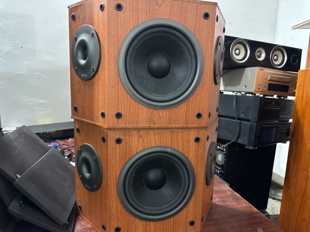 8新 Denon/天龙 二手天龙环绕音箱一对，有点脏不包邮