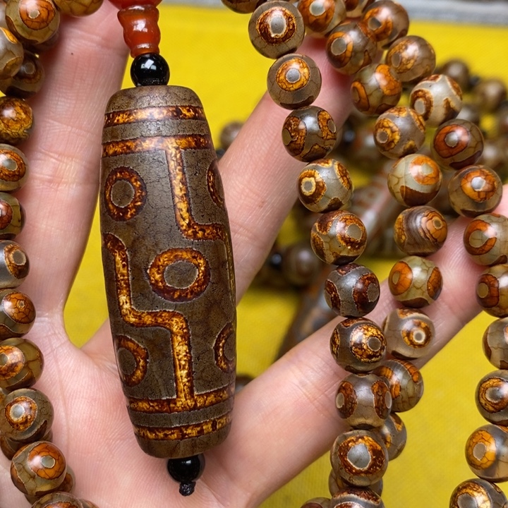 杨***师玛瑙/玉髓未镶嵌手链