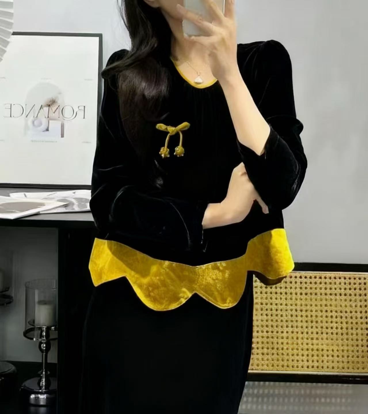 25072 真丝桑蚕丝袖衬衫女装小衫文艺复古金丝常规款圆领提花