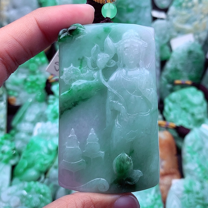 翡翠吊坠(不含链)未镶嵌