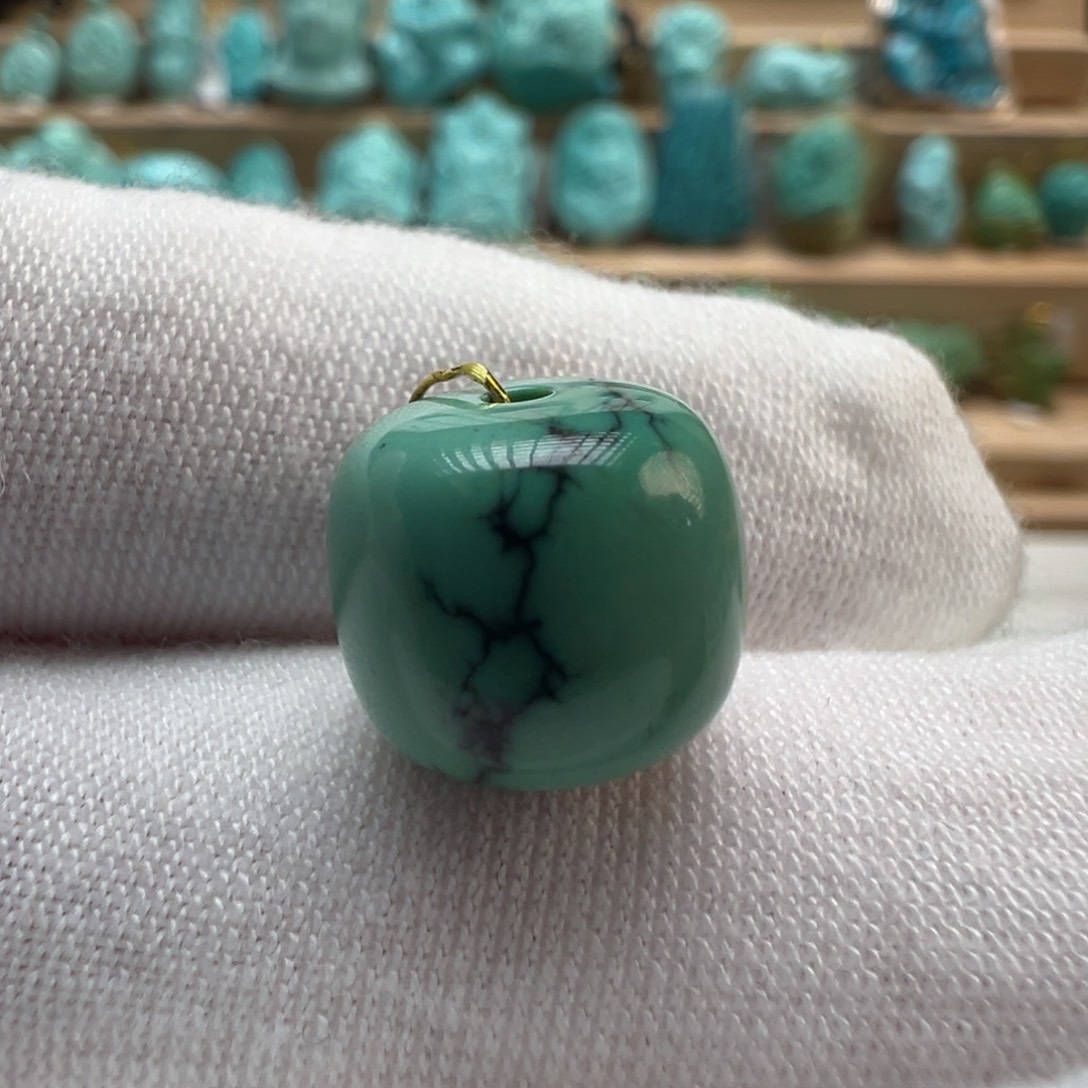 绿松石未镶嵌配饰11.6*10