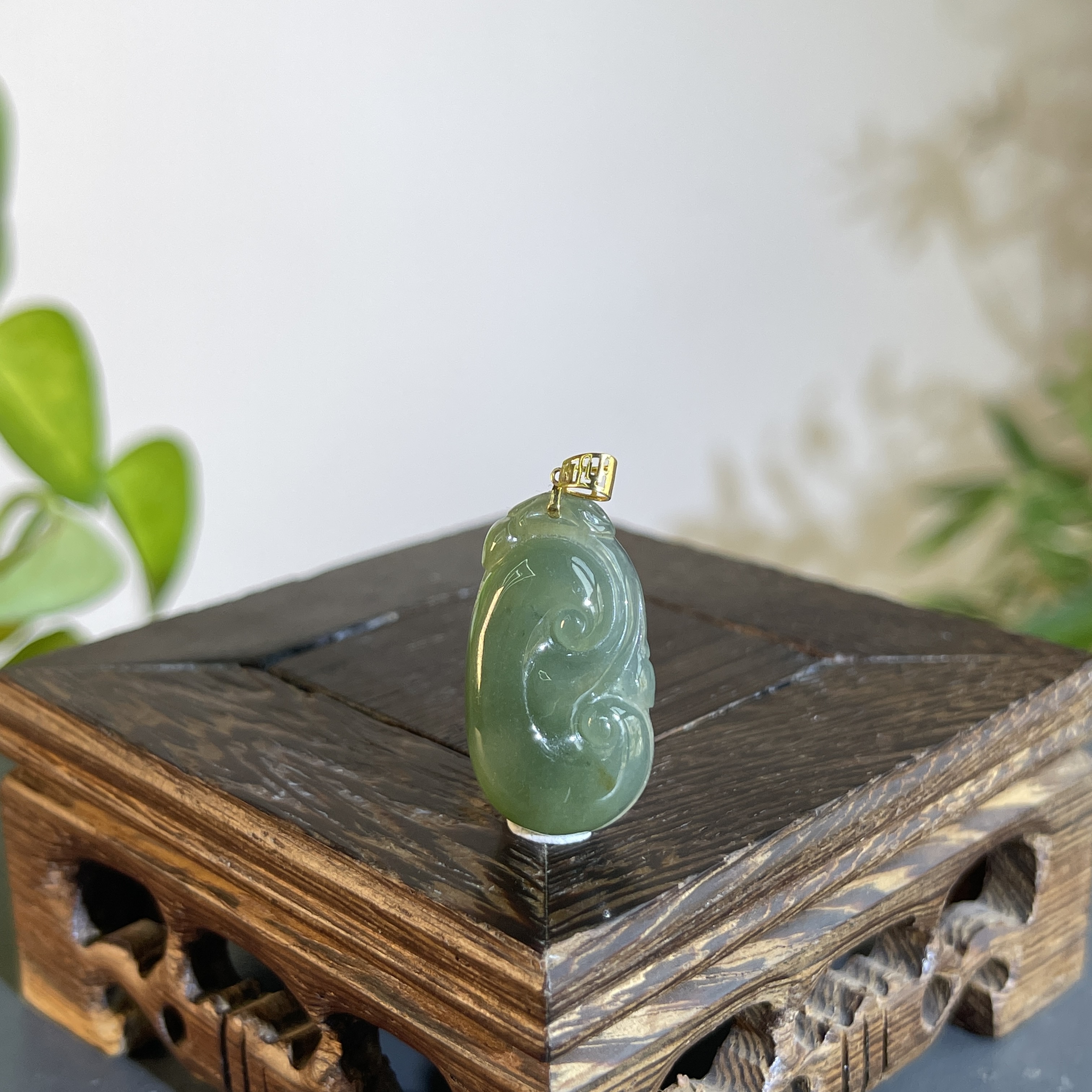 JTW03-51 天然翡翠缅甸A货 18K扣头如意