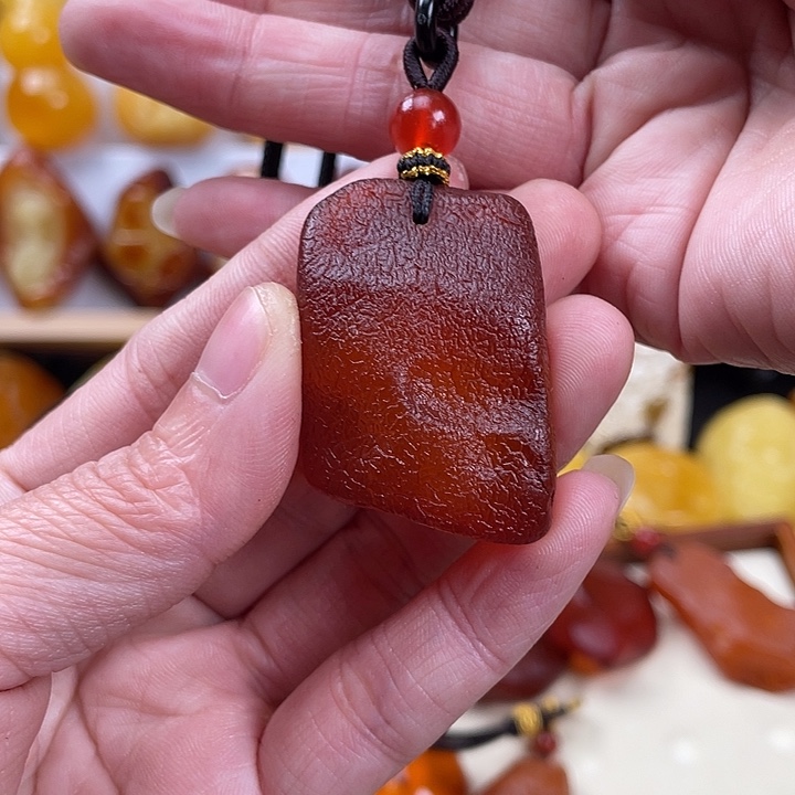 蜜蜡项链未镶嵌11.8克