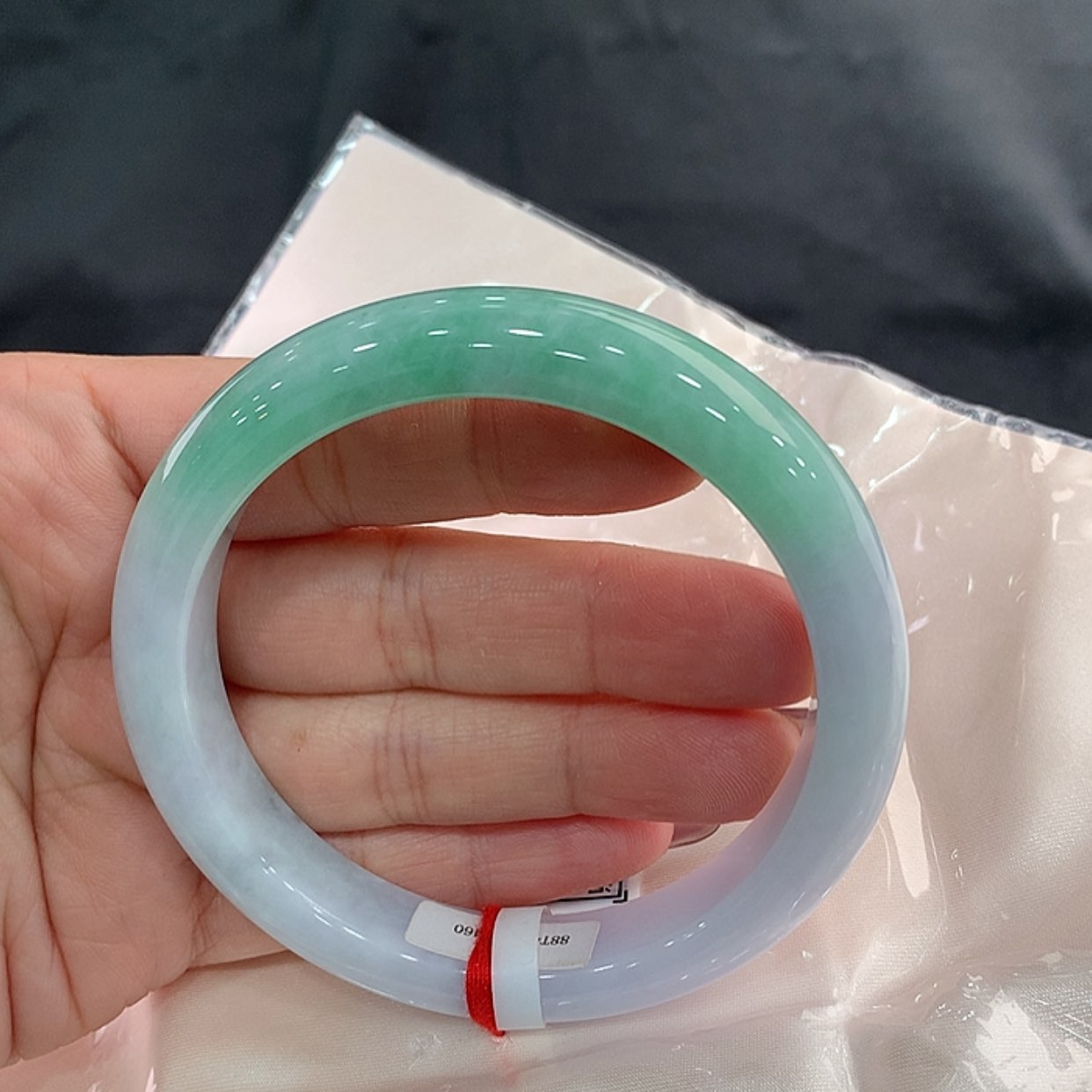 【闪购商品】翡翠手镯未镶嵌61.9，61/62