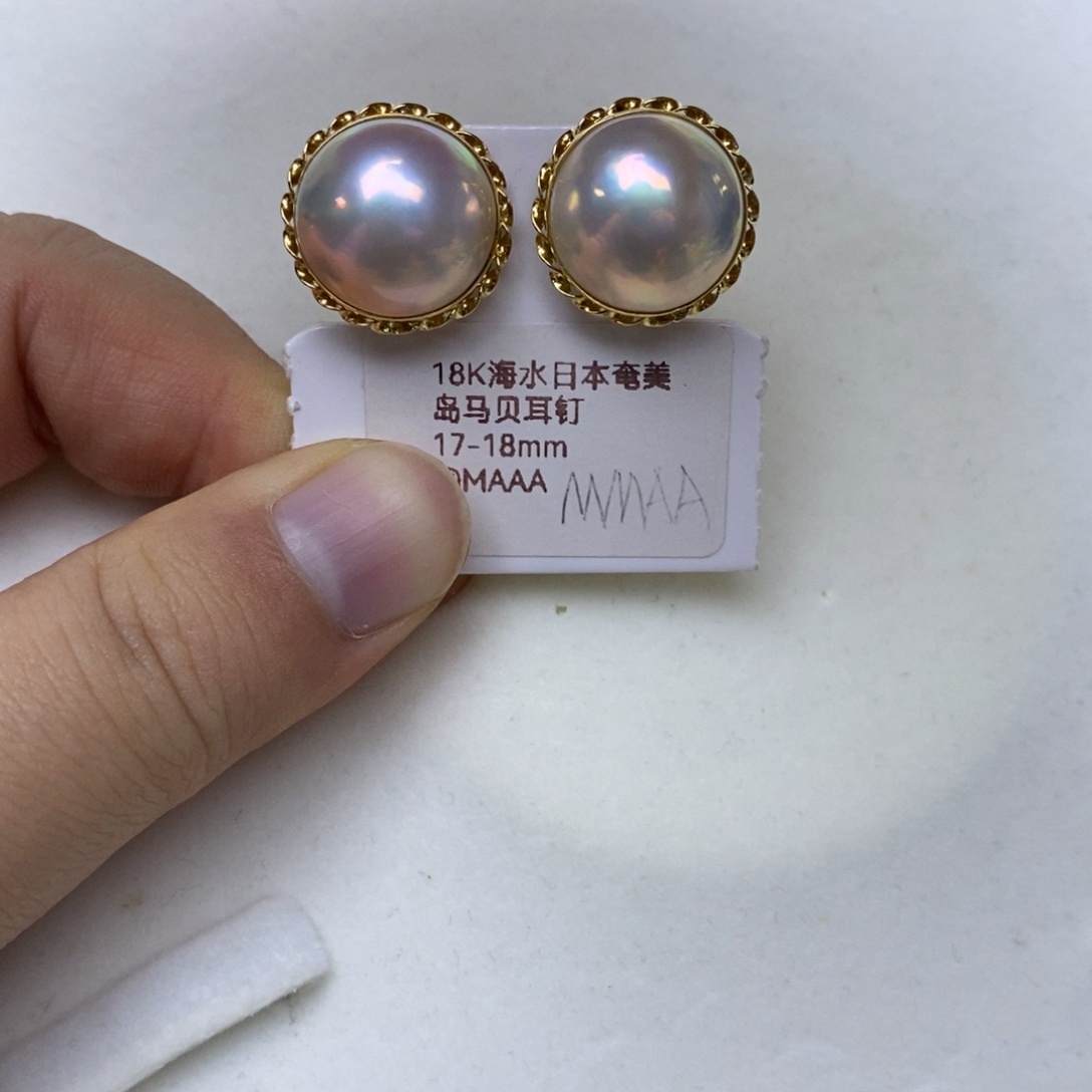 耳饰18K金镶嵌拼合珍珠（马贝珠）