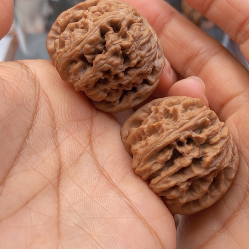 【闪购商品】文玩核桃把件38麒麟元宝全品