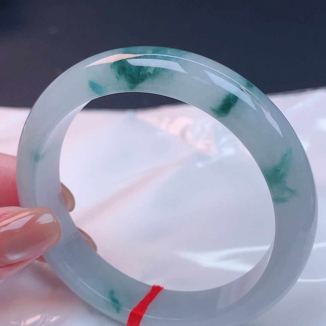 【闪购商品】未镶嵌手镯翡翠58