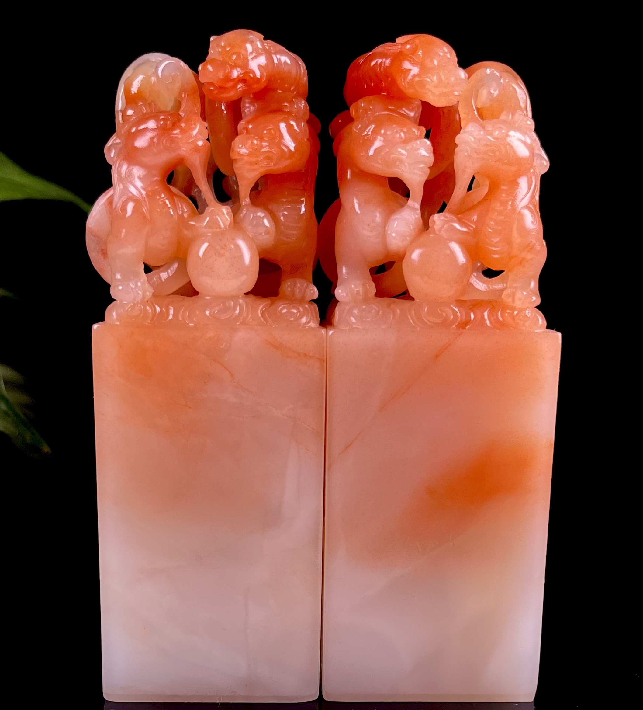 结晶桃花冻螭虎对章 环可以活动 总重486.6克 尺寸3.5/3.5/10.2cm